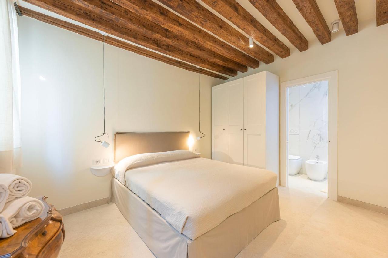 Grifalcon D'Oro - Venice City Center Esterno foto